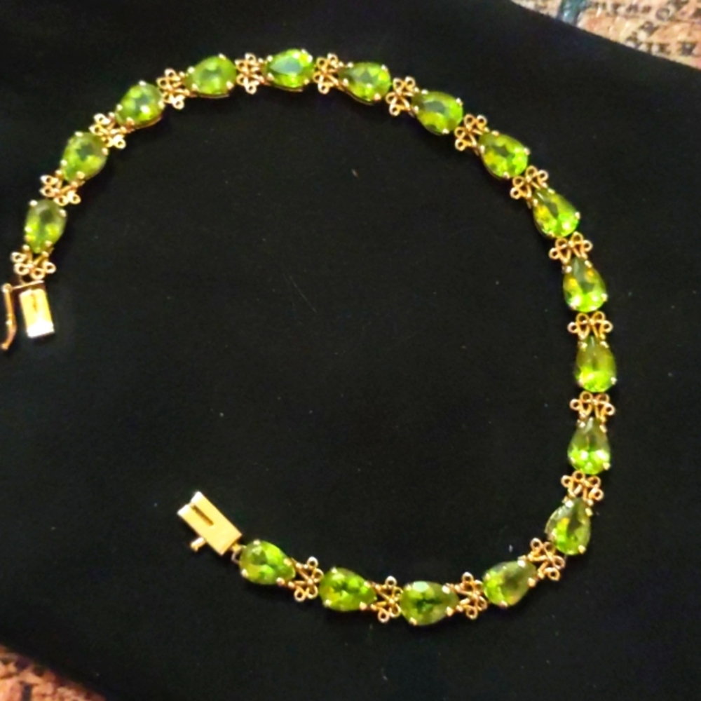 14K Gold/Peridot Tennis Bracelet